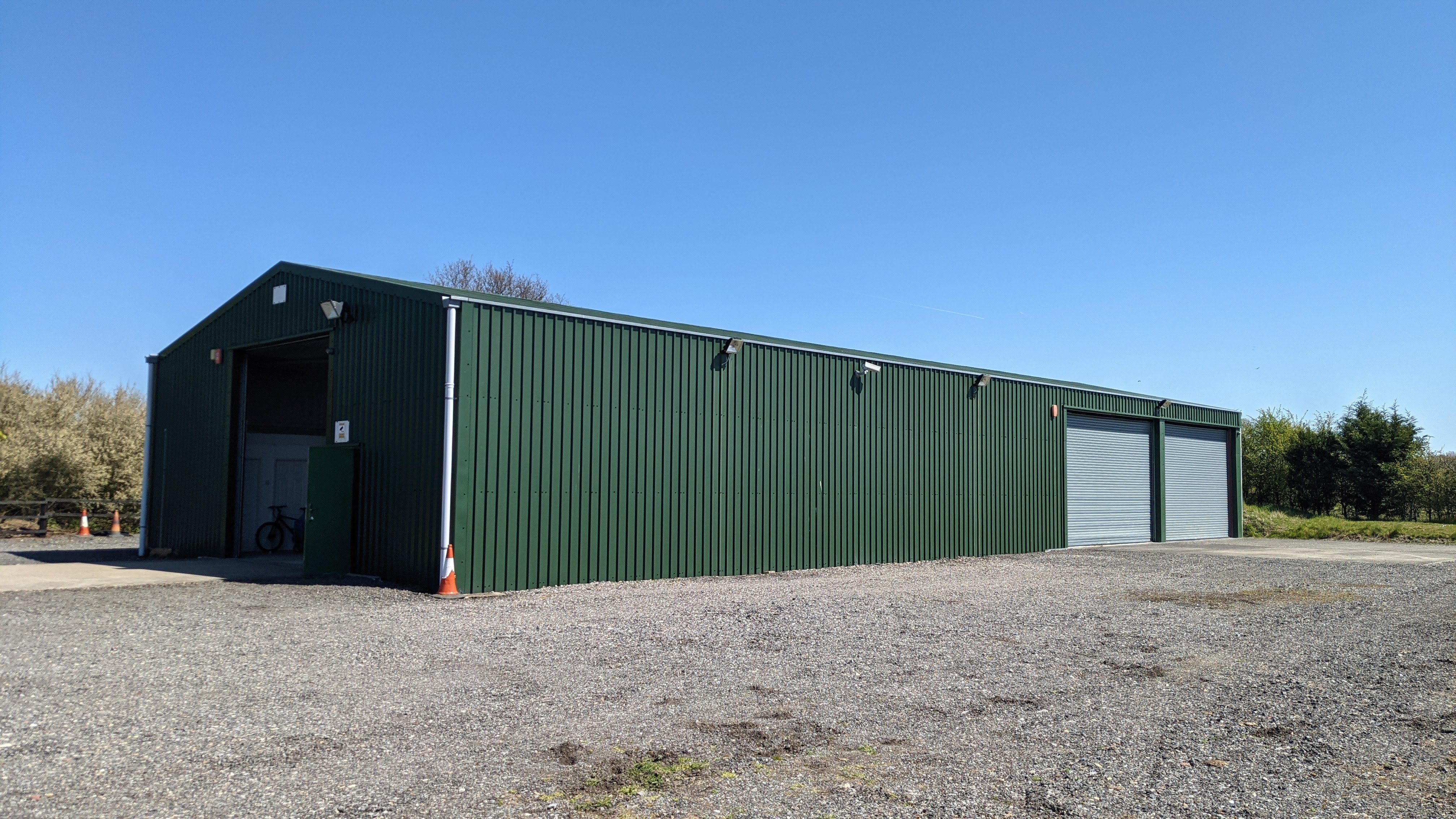 3,700sqft storage unit to rent in Paley Street, Maidenhead